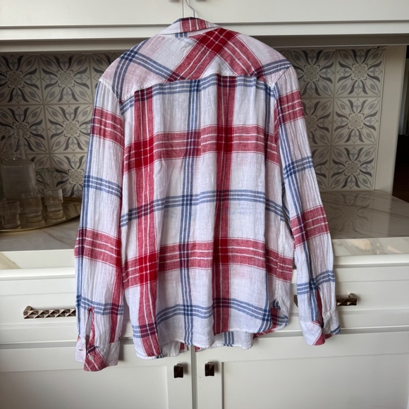 Rails Linen Button Down Shirt - Picture 3 of 9